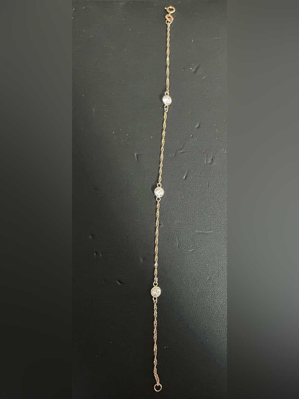 10KT Stamped YellowGOLD Bracelet with 3 CZ stones. Very Pretty. 1.08 grams. - Picture 2 of 14